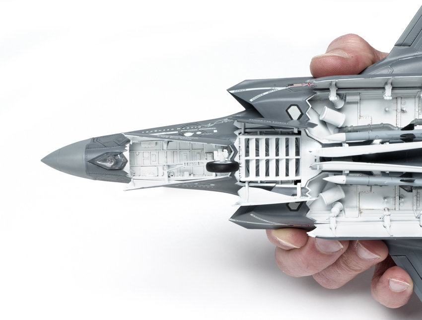 KASL Hobby 1/48 F-35B Lightning II Cockpit Upgrade resin for Kitty Hawk KASL Hobby 1/48 F-35B Lightning II Cockpit Upgrade resin for Kitty Hawk
